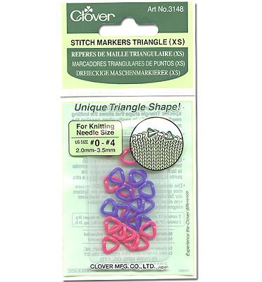 CLOVER Stitch Markers Triangle CL 3148